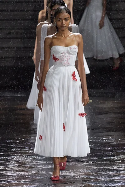 Look 104